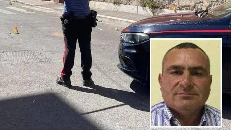 Uccide la moglie a colpi di pietra, fermato il marito in fuga. Trovato morto uno dei figli, la sorella è in fin di vita: Ecco cosa sappiamo