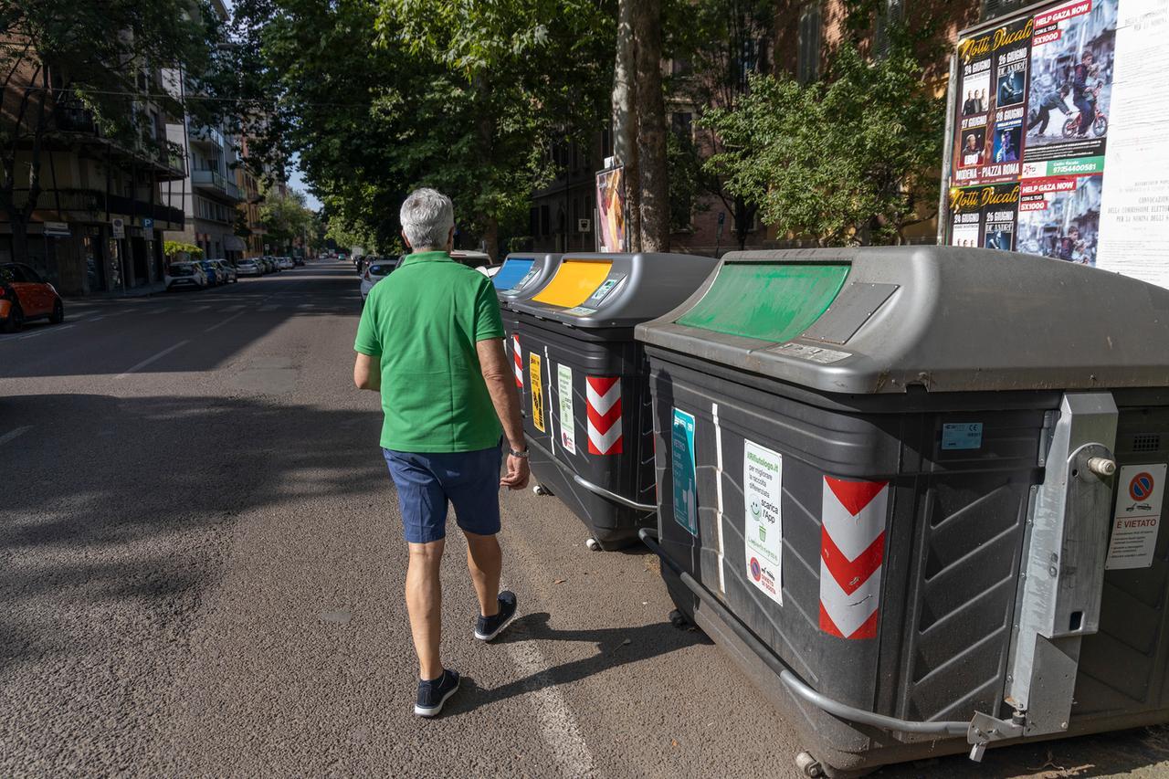 
	I cassonetti per la differenziata

