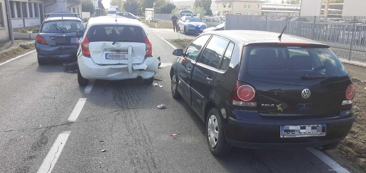 Tamponamento sulla Strada della Cisa: tre feriti tra cui una bambina