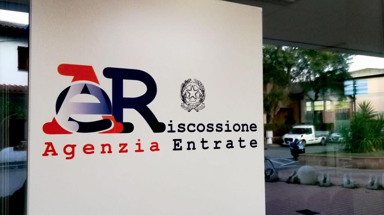 Nuova rottamazione delle cartelle: stop ai piani di pagamento in 10 anni, la rata minima scende a 50 euro