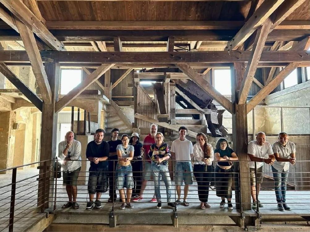 “Miniere di paesaggio, memoria e comunità”: in scena all’Argentiera “Il primo deserto” di Sergio Scavio