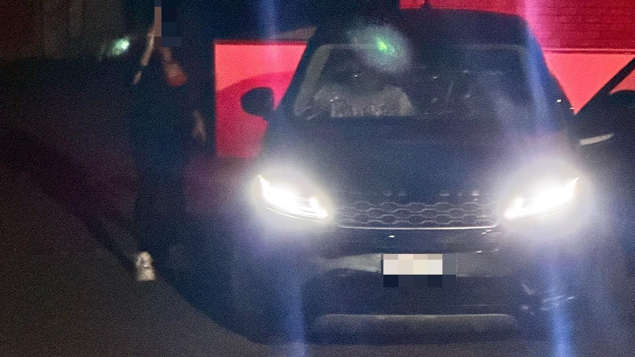 L'auto utilizzata per il tentato omicidio subito dopo il fatto