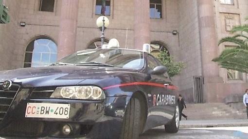 Truffa e riciclaggio, 13 persone a processo