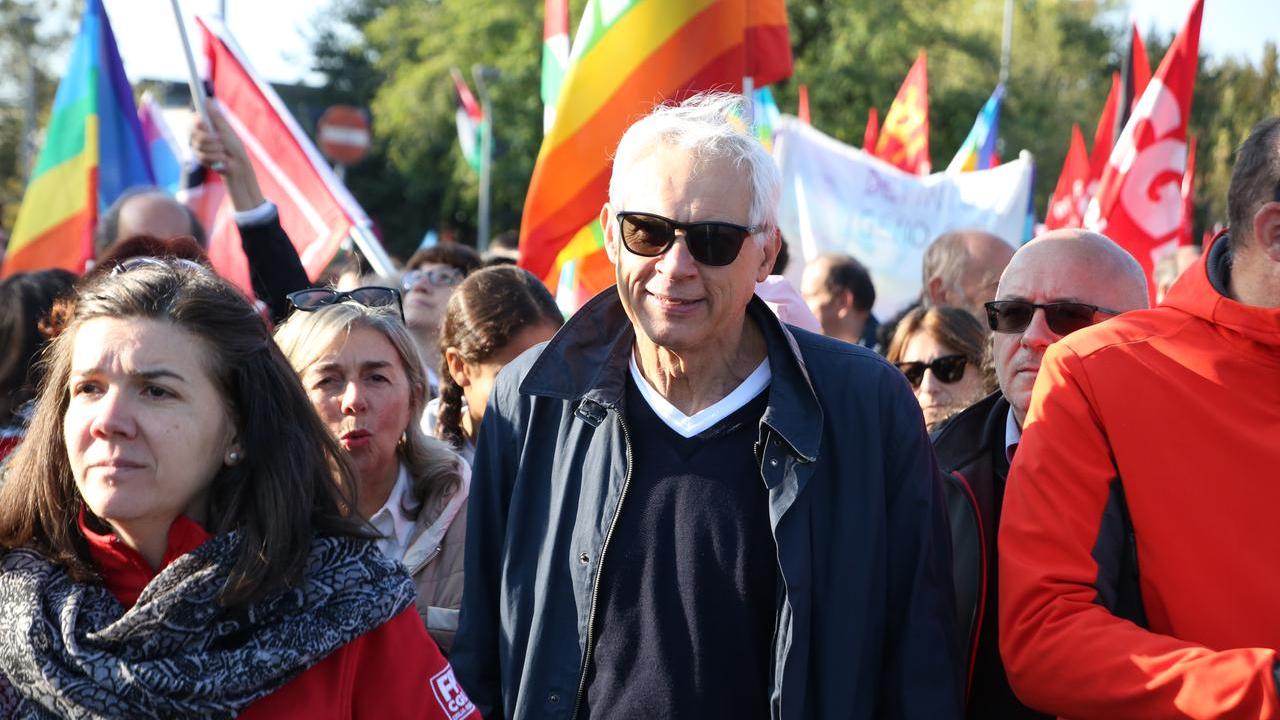 Sciopero generale a Reggio Emilia, presente anche il sindaco Massari: «C’è una pace giusta da cercare»