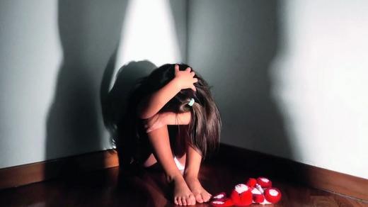 Prato, arrestato un uomo di 48 anni per violenza sessuale su una quattordicenne