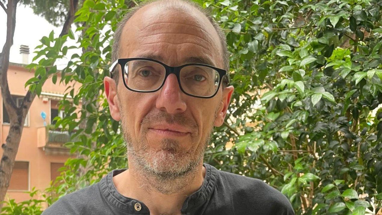 Livorno, il prof e il suo romanzo sull’adolescenza