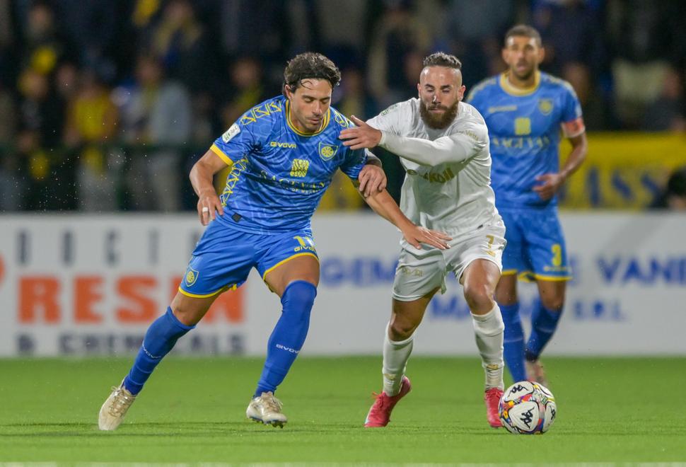 Cicconi in azione contro il Modena
