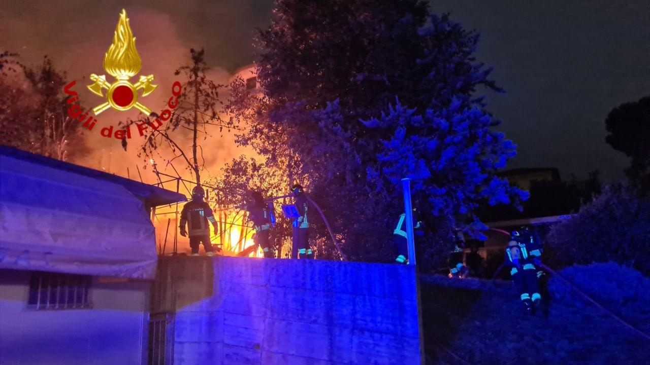 
	L'intervento dei vigili del fuoco


