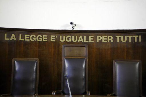 Lucca, errore dopo l'operazione alla vescica: muore e la famiglia sarà risarcita con 700mila euro