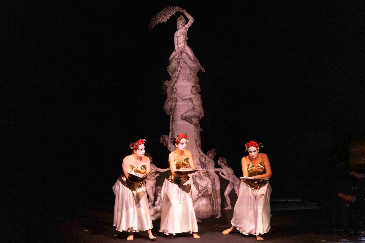 Al teatro Cavallerizza arriva Maxima Immoralia, «inno all’erotismo e alla trasgressione»
