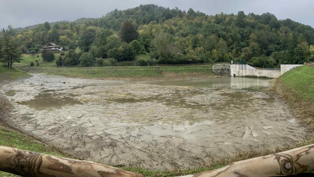 Il lago Fiorenzo in secca