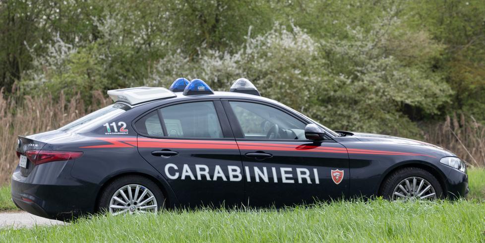 Anziana raggirata e derubata a Ferrara