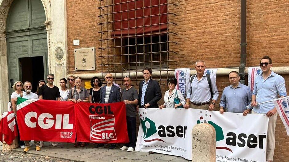 Stipendi ancora a zero e dimissioni. A Ferrara Telestense rischia la chiusura