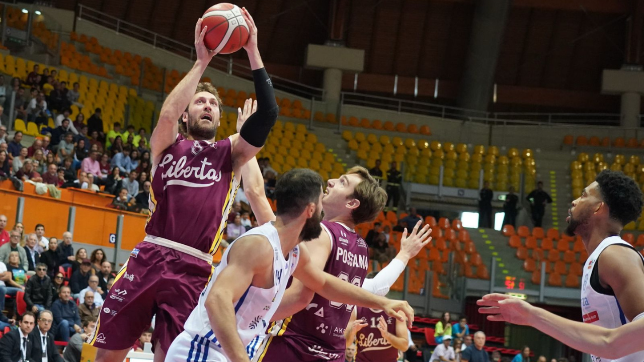
	Matt Tiby al tiro (foto Stick)

