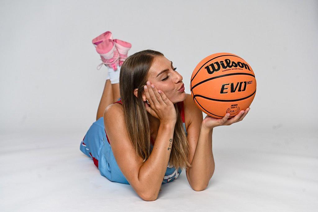 La vita a Ferrara, il basket e i sogni: la cestista azzurra si racconta