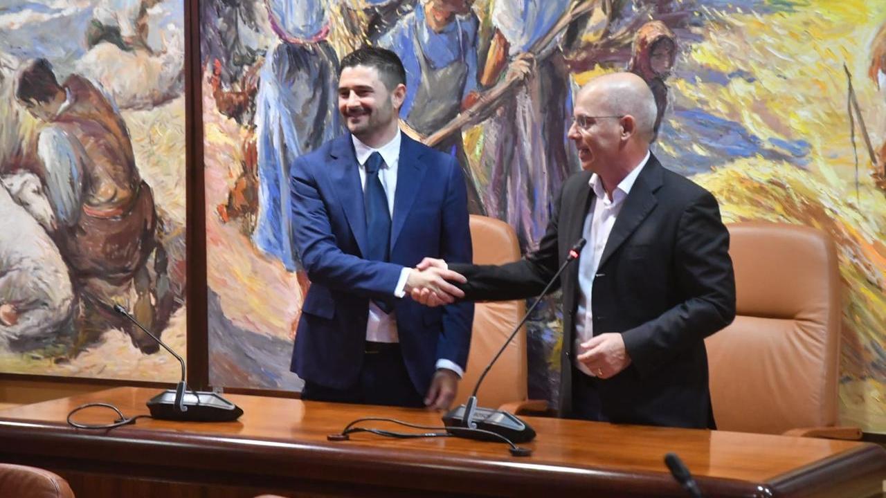 Passaggio di consegne in Provincia, si insedia il nuovo presidente