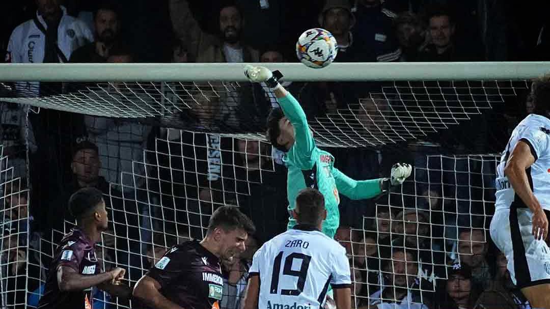 Reggiana, infortunio per Edoardo Motta: si ferma e non andrà in Nazionale