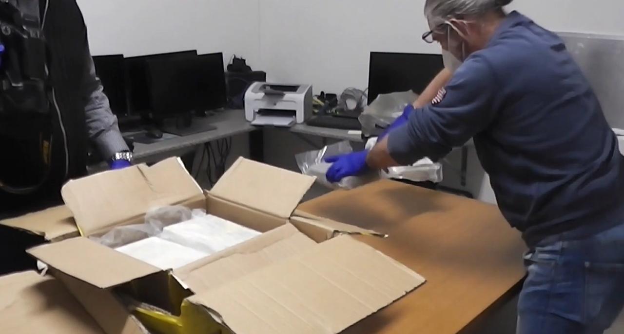 Narcotraffico fra Sardegna, Toscana e Veneto: smantellate due bande criminali. La droga in viaggio sui tir: 50 indagati
