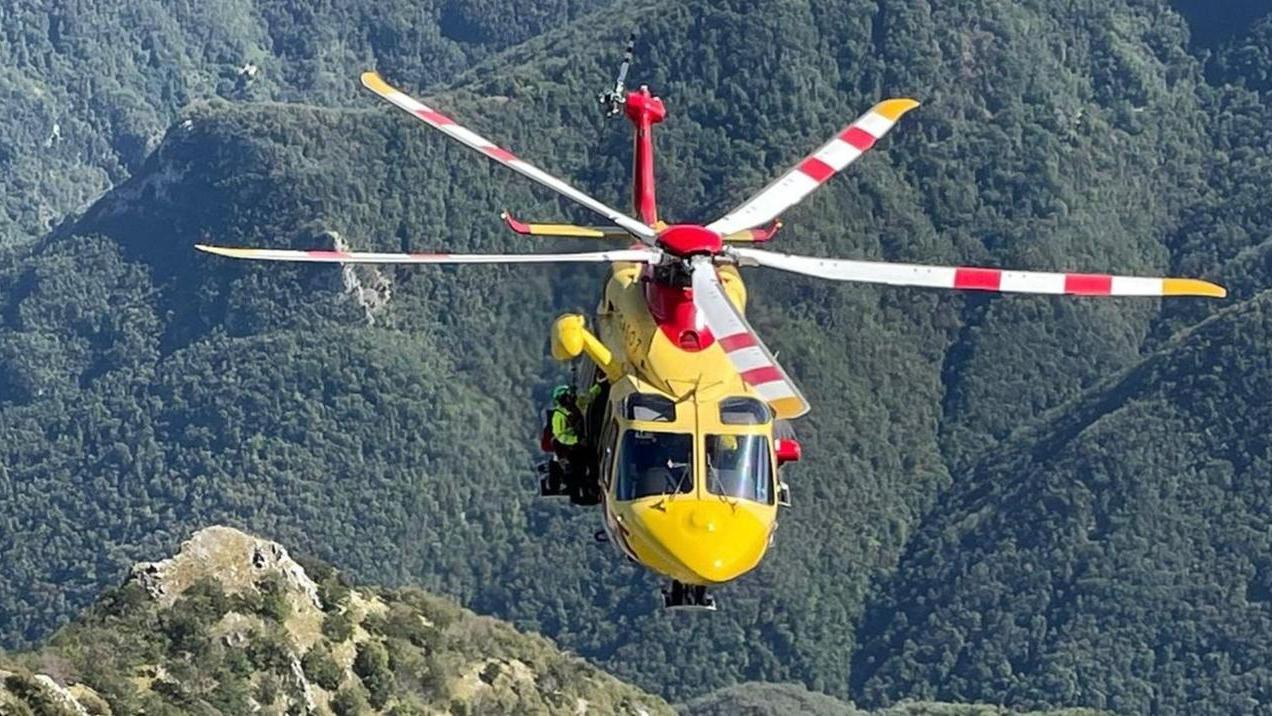 Il corpo dell'escursionista è stato recuperato dall'elicottero Pegaso