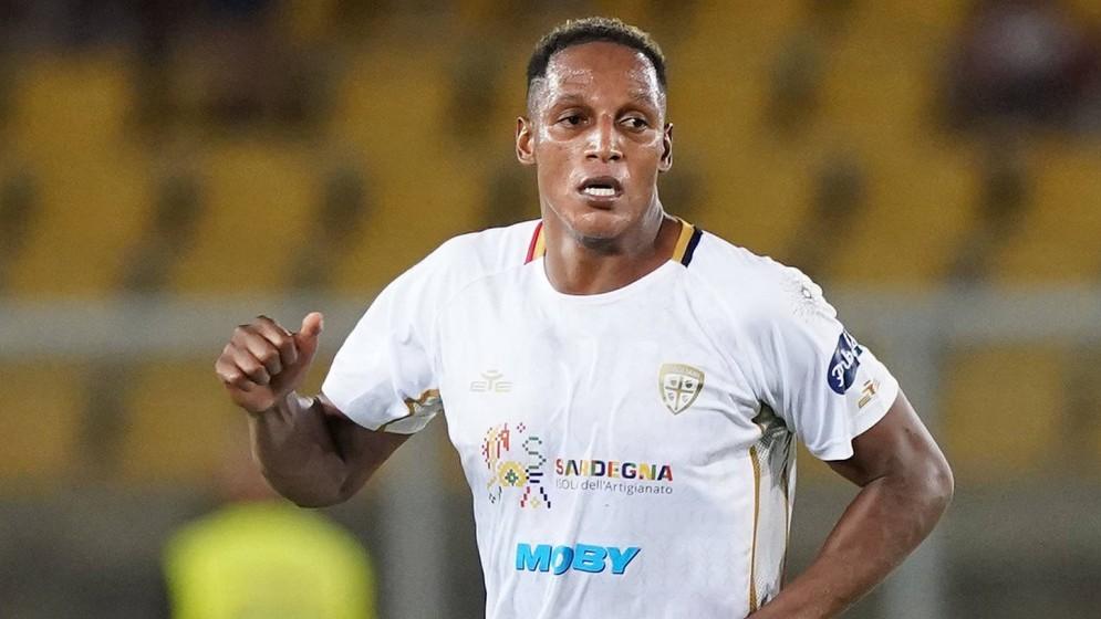 Il 3 dicembre il Cagliari al Maradona per gli ottavi di Coppa Italia