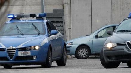 Prato, arrestato presunto usuraio: «Paga oppure ti uccido insieme ai bambini»