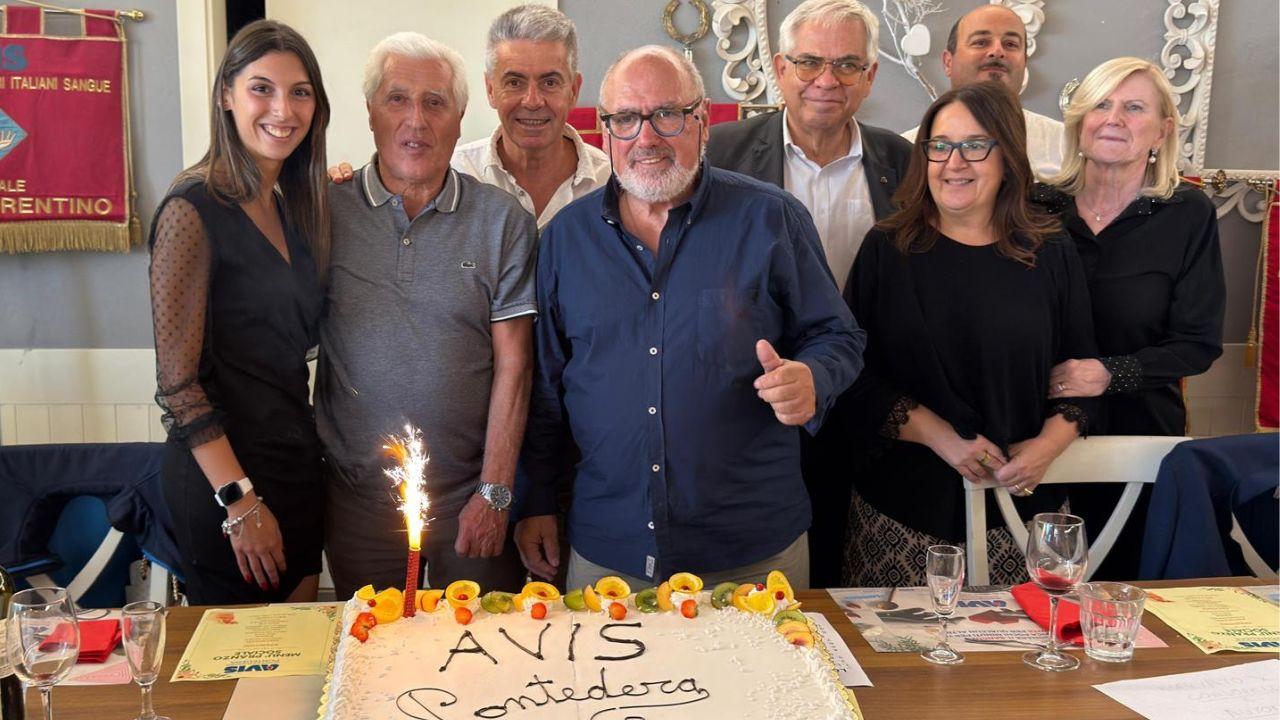 Al centro il presidente Enrico Mazzei