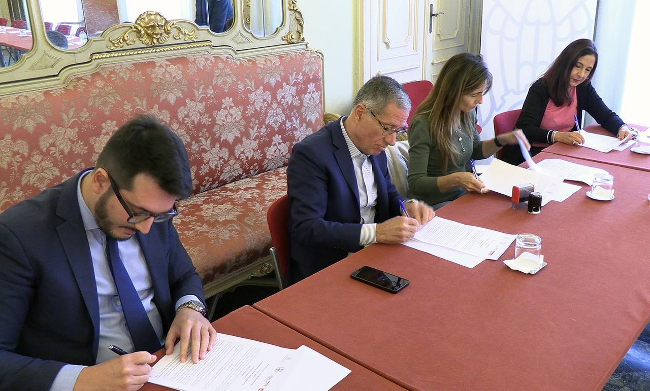 Un patto per il lavoro fra l’Istituto Angioy, Confindustria e Adecco