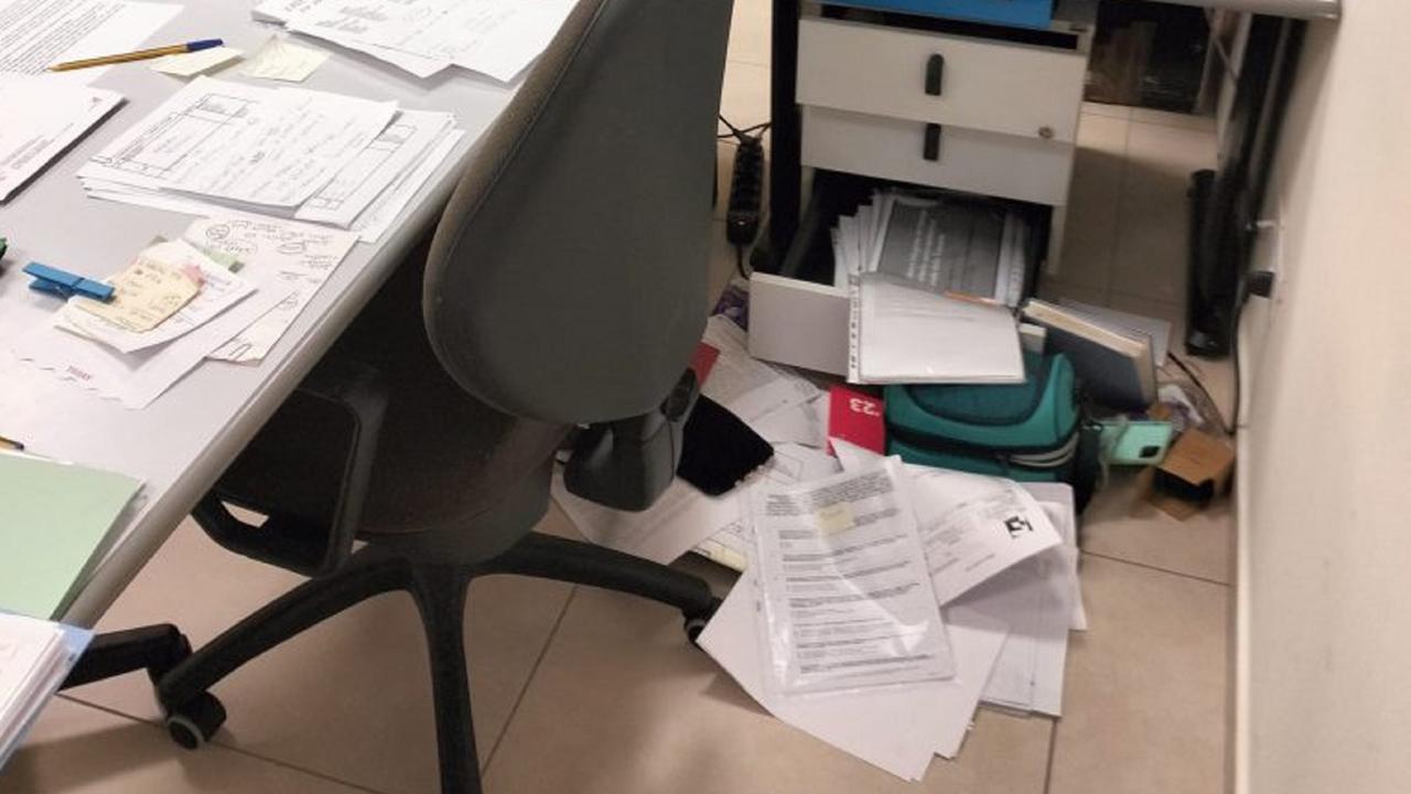 Livorno, devastano la sede della Caritas per rubare 35 euro