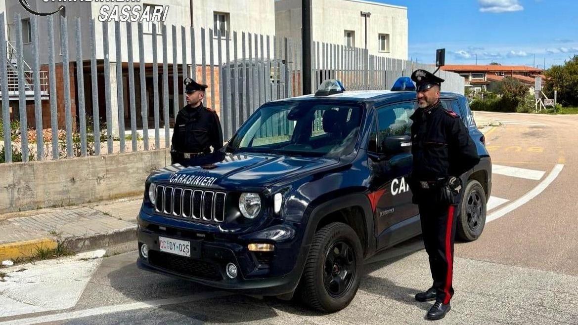 Furti e spaccate in centro, olbiese arrestato dai carabinieri