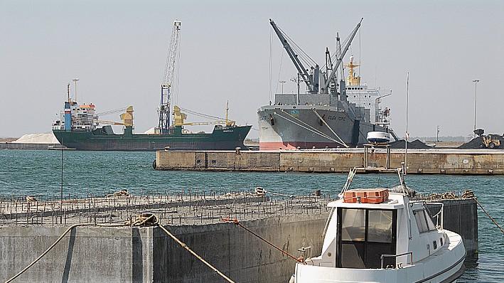 Rigassificatore, Snam verso l’acquisizione del deposito costiero a Oristano