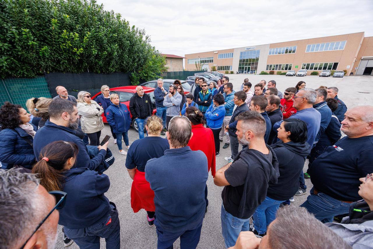 Licenziati con una mail. Un anno fa il dramma ex Tollok: tanti hanno cambiato vita