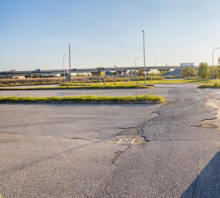 Ferrara, niente più asfalto in area Rivana ma un parco verde