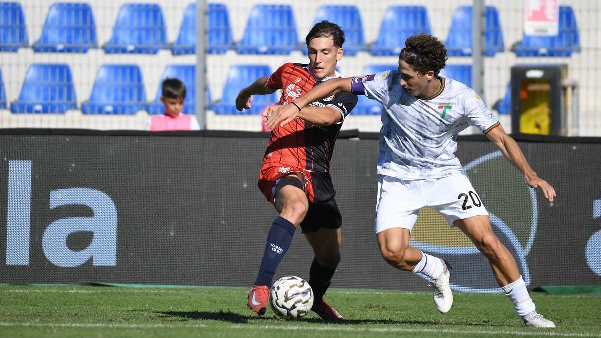 Torres, Mastinu e Giorico salteranno la trasferta di Pesaro. Pazienza: «Usciremo dal momento difficile»