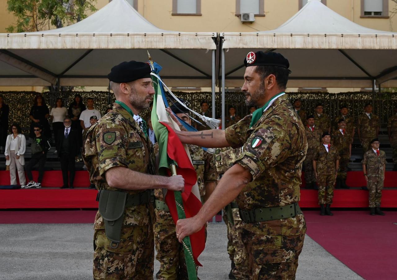 A Sassari il cambio al vertice del 45° reparto “Reggio”