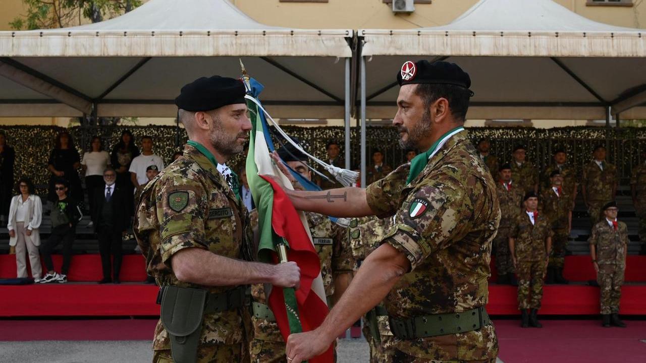 A Sassari il cambio al vertice del 45° reparto “Reggio”