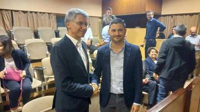 Paolo Pireddu (a destra), presidente della Provincia di Oristano