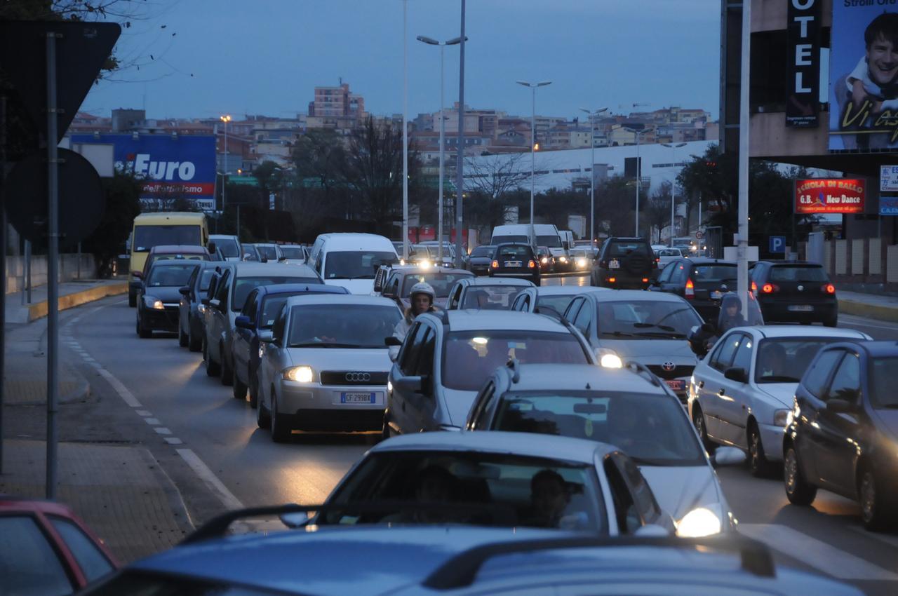 Sassari via Predda Niedda trafficata