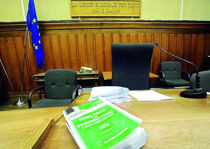 Furti agli anziani nei supermercati della Valdinievole. Condannata la banda in trasferta