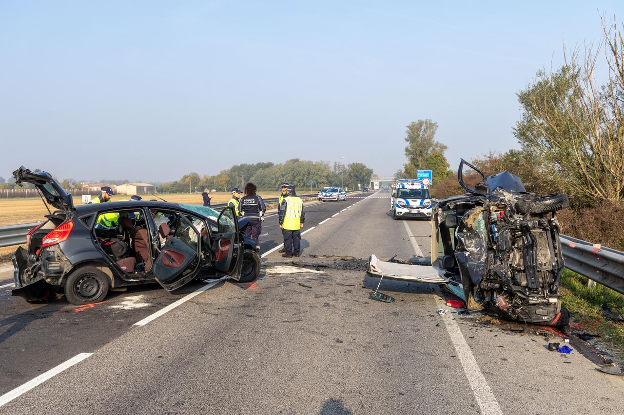 I dubbi sull’incidente mortale sull’Adriatica a Monestirolo