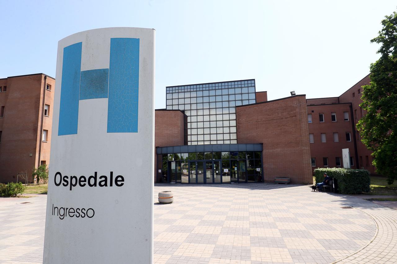 Ospedale del Delta, il sindaco di Lagosanto: «Facciamo funzionare i reparti»