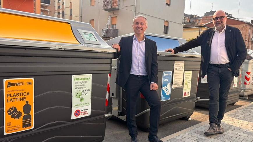 Viale Gramsci, tornano i cassonetti: «Entro l’estate 2026 in tutta la città». Ecco come funzionano e cosa cambia