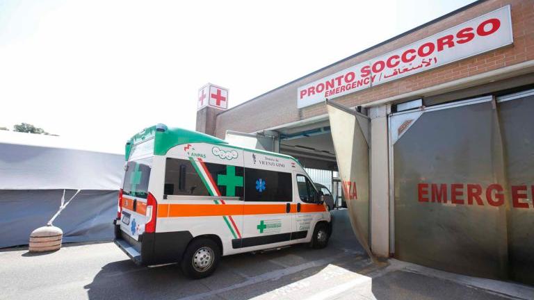 Muore a 53 anni per un improvviso malore in casa