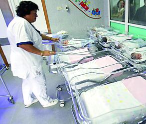 Culle vuote e boom di over 64: l’Emilia-Romagna nella “trappola demografica”. Ecco cosa dicono i numeri