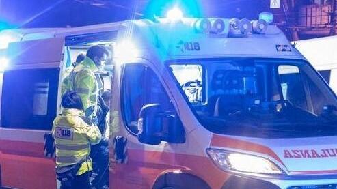 L'ambulanza ha portato il ragazzo a Baggiovara