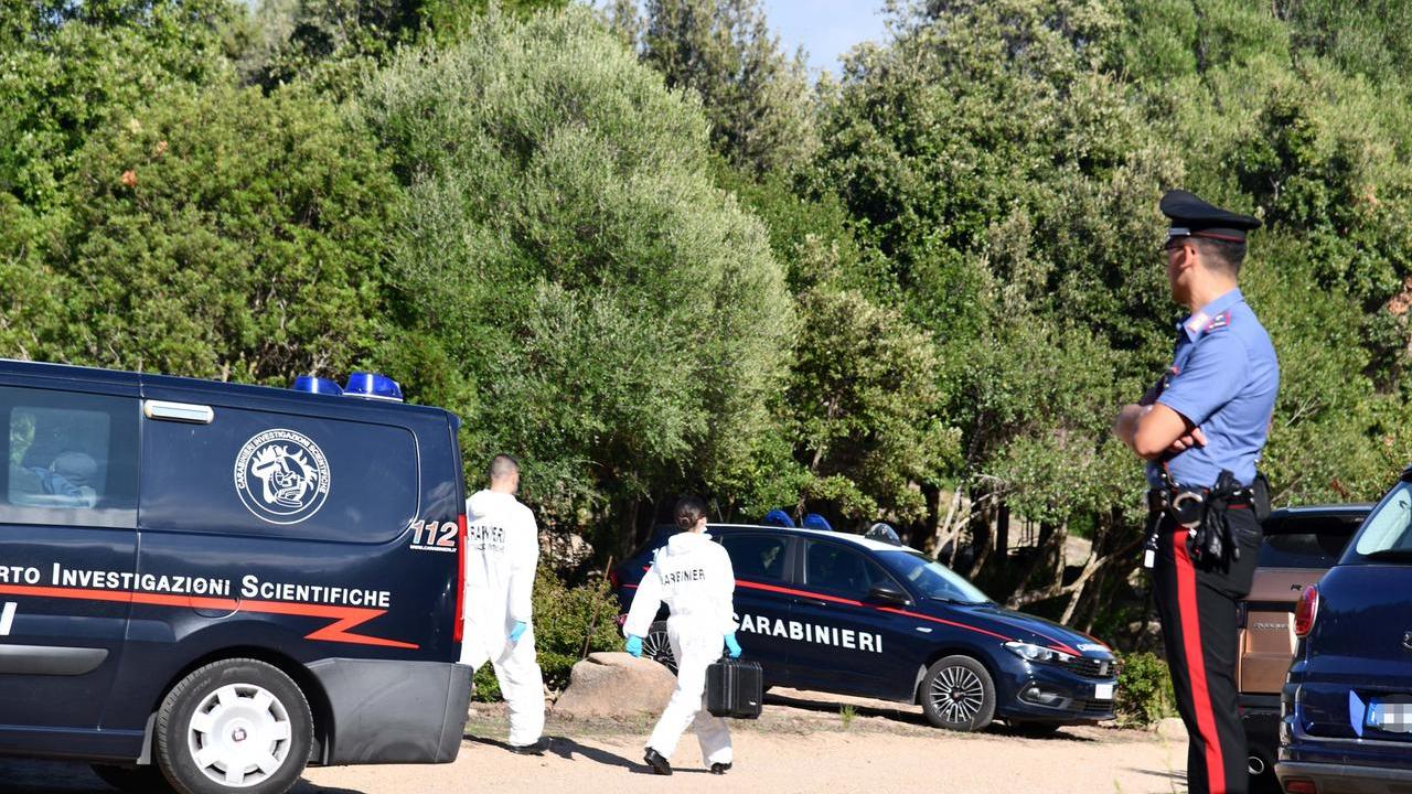 Palau, i carabinieri del Ris nella tenuta di Conca Entosa