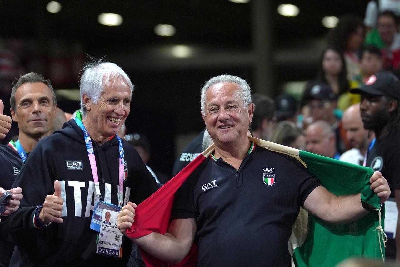 Julio Velasco, la leggenda della pallavolo a Reggio Emilia – Segui la diretta