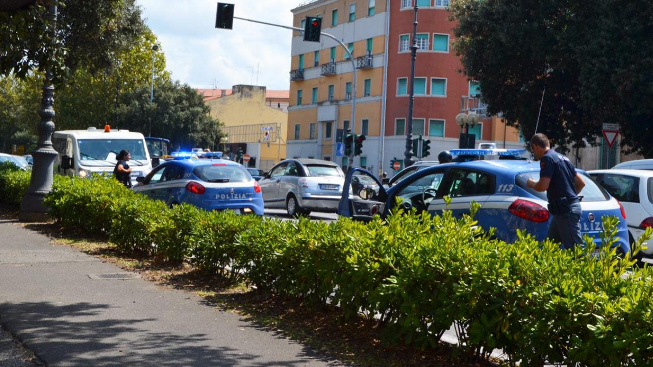 Polizia in viale Carducci (foto d'archivio)