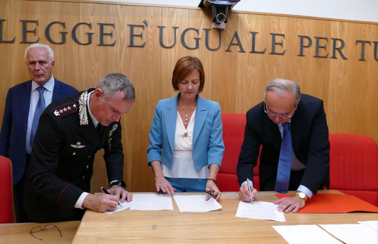 
	La firma del protocollo a Palazzo di giustizia

