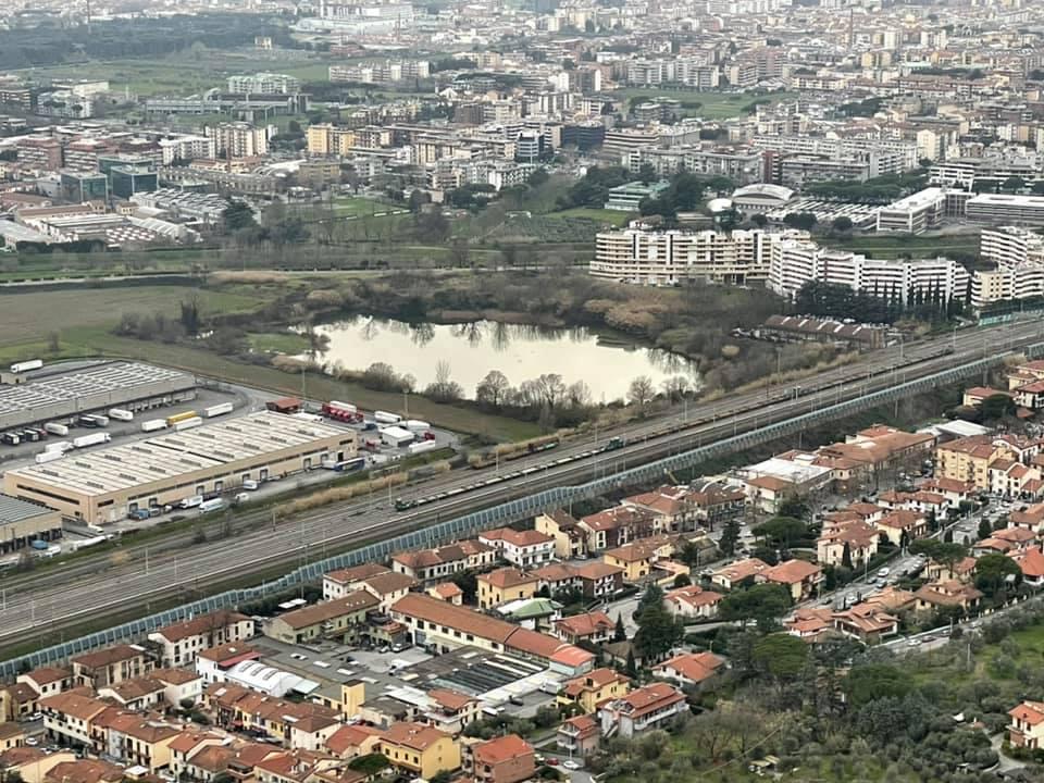 
	Il laghetto degli Alcali visto da Poggio Castiglioni

