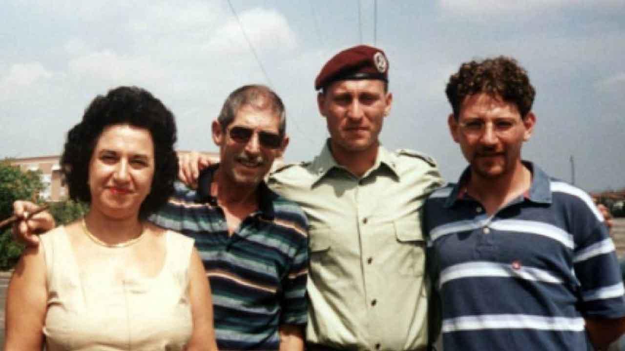 Pisa, il fratello del parà ucciso in caserma: «Finalmente è stata fatta giustizia»